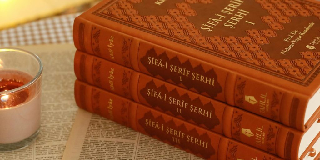 This article is a spoiler-aware, practical reading guide to the entire Pretty Little Liars book universe, showing how the original 16-book series, the prequel,...