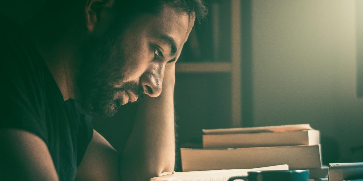 Quickly assess potential reads by checking blurbs, sample pages, and discerning reviews.